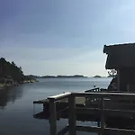 Idyllic Farm With Access To Boathouse And Jetty * Mandal