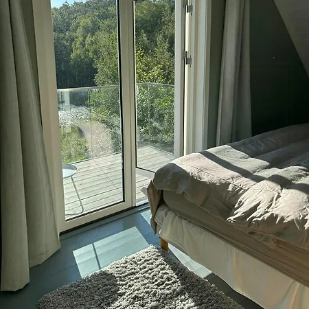 Idyllic Farm With Access To Boathouse And Jetty