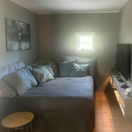 Idyllic Farm With Access To Boathouse And Jetty Feriehus *